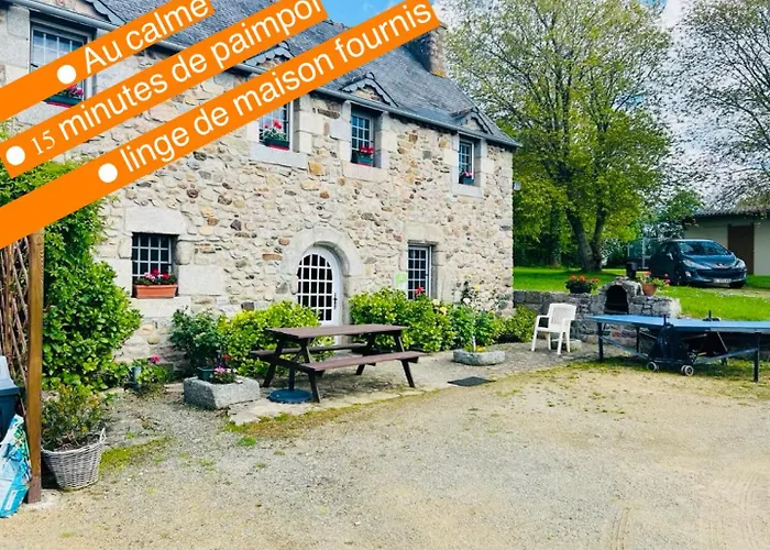 Maison Traditionnelle Bretonne Proche De La Mer